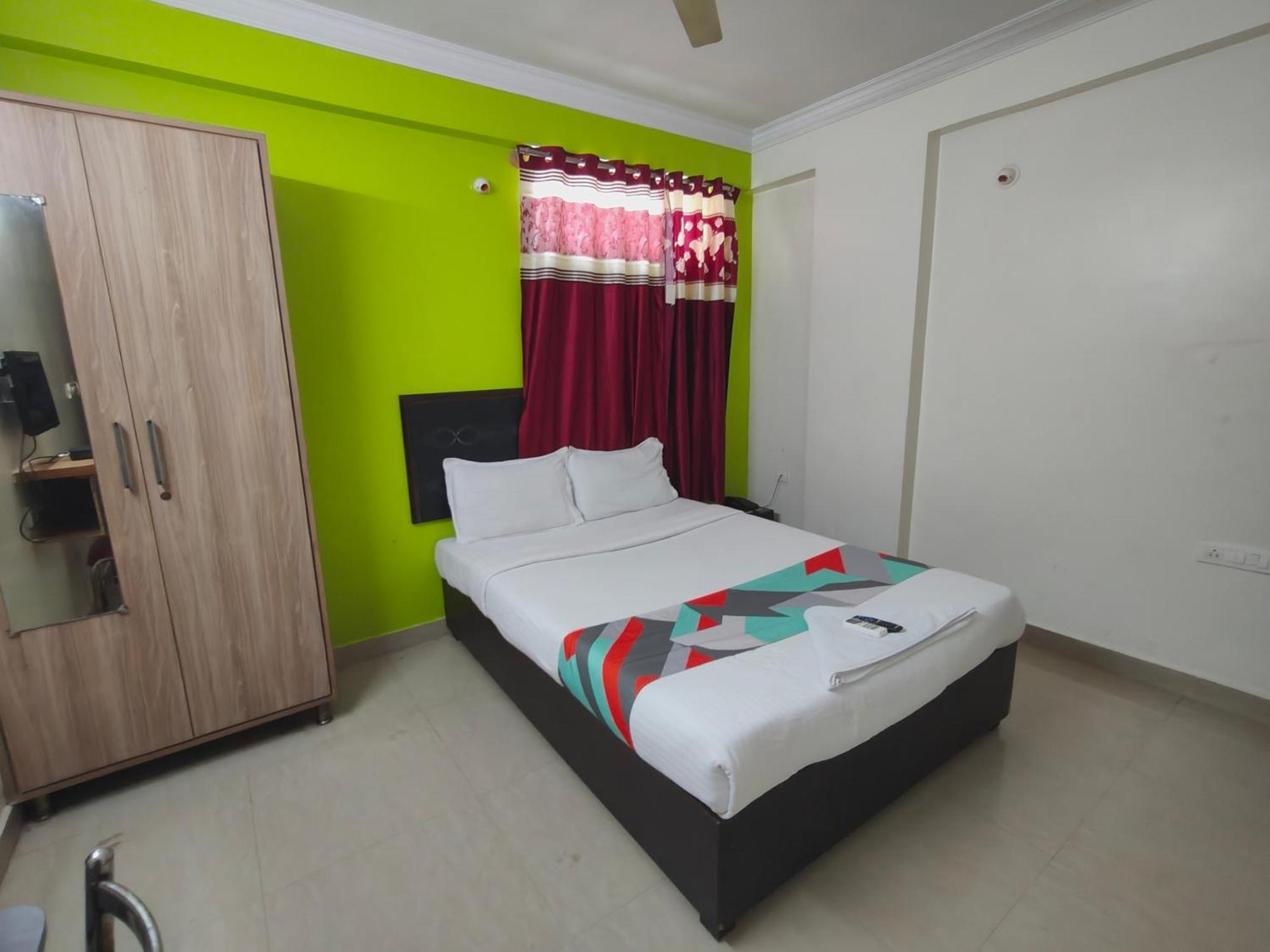 Ivory Pearl Hotel Bangalore Exterior foto