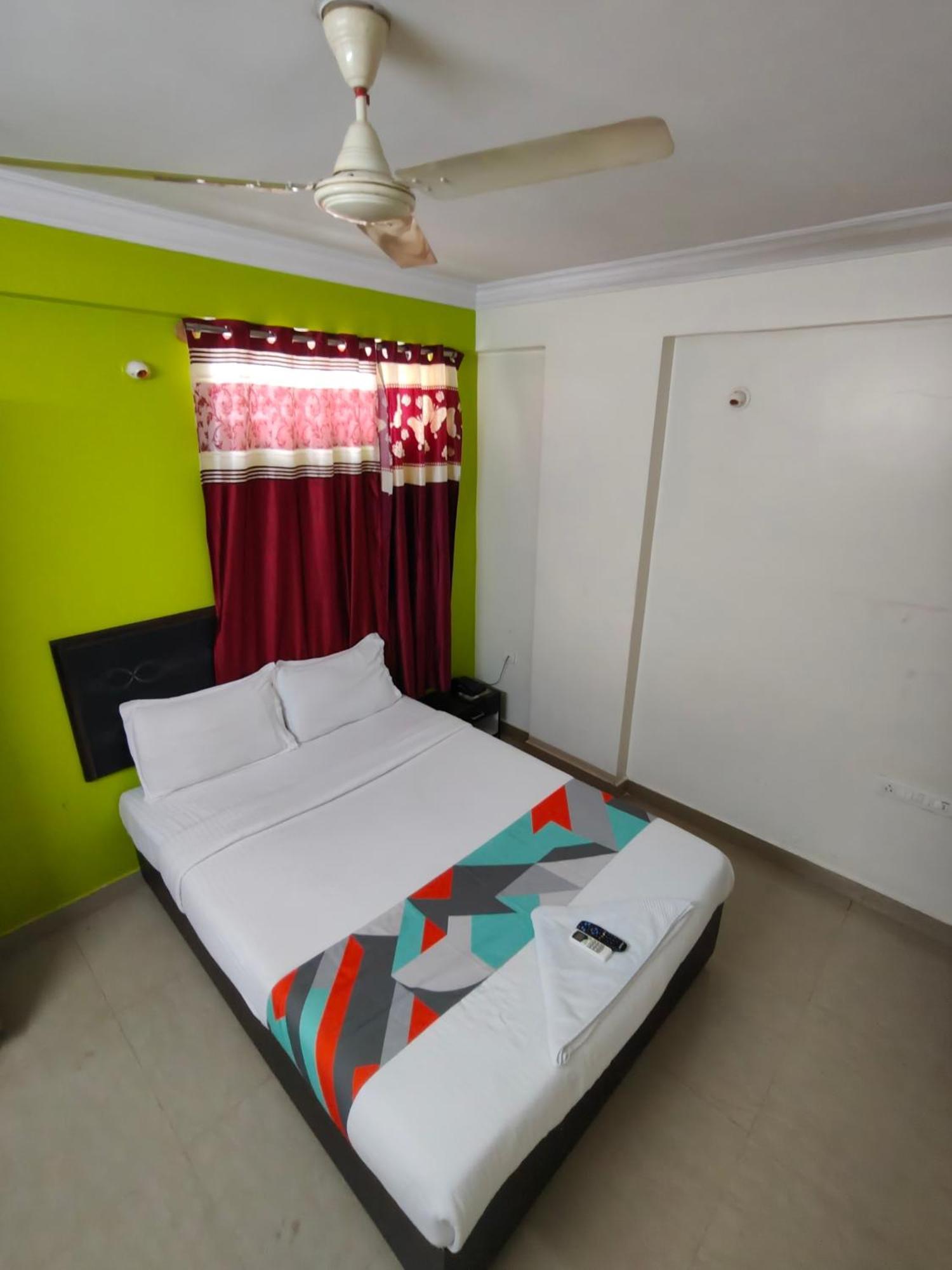 Ivory Pearl Hotel Bangalore Exterior foto